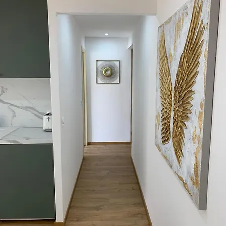 Apartment Or